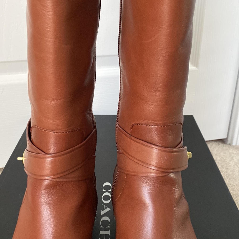Authentic Coach Knee High Leather Boots - Size 9B - Picture 7 of 10